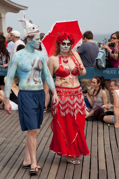 Meerjungfrauen-Parade auf der Coney Island — Stockfoto