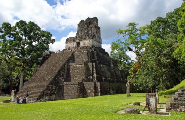 tikal maskede Tapınağı