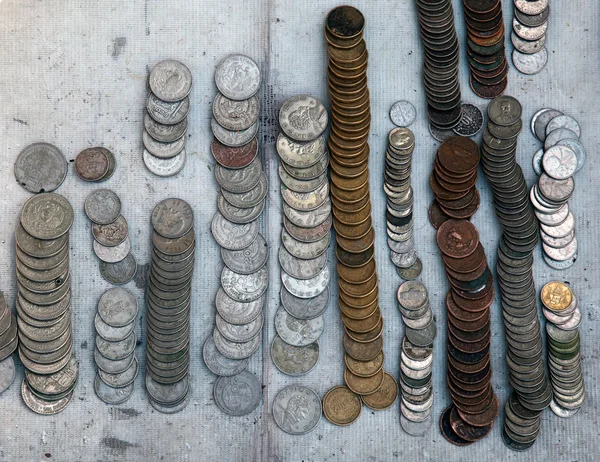 Mexican and US coins — Stock Photo, Image