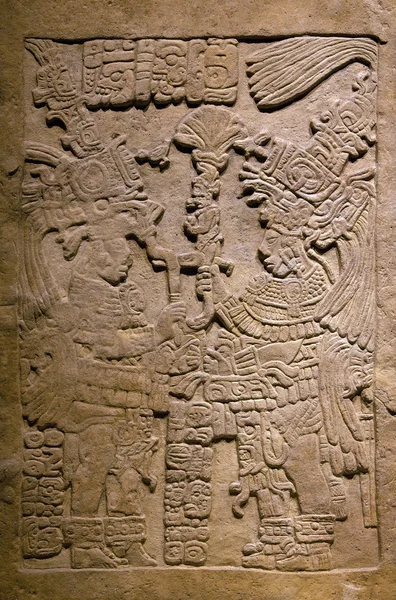 Oude Maya stenen beeldhouwwerk — Stockfoto