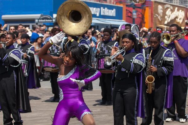 Coney Island Mermaid Parade — Stock Photo, Image