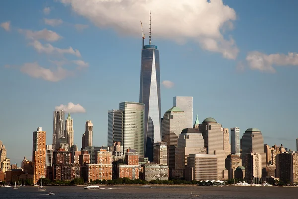 Freedom tower och world financial center — Stockfoto