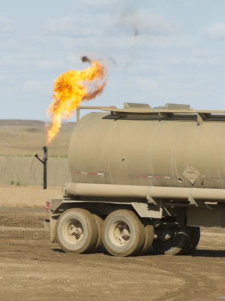 Flaring Natural Gas — Stock Photo, Image