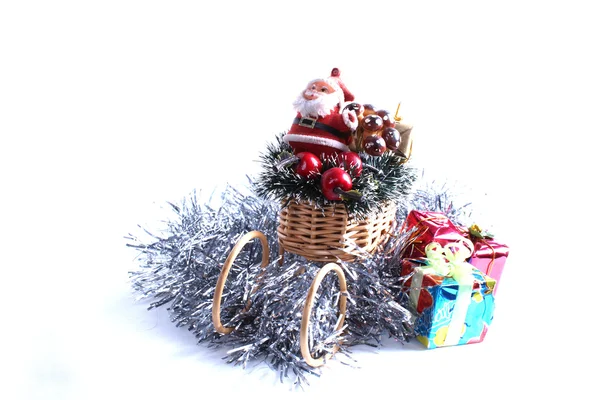 Ano Novo férias presentes prata chuva árvore ornamentos 2013 Natal espírito presentes lembranças — Fotografia de Stock