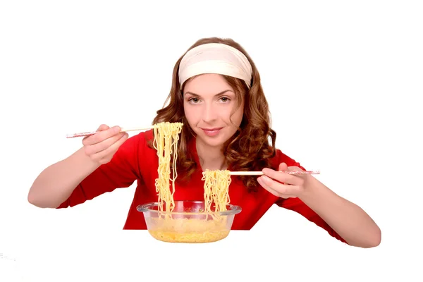Flicka annonserar pasta — Stockfoto