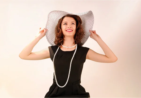 Girl, big hat — Stock Photo, Image