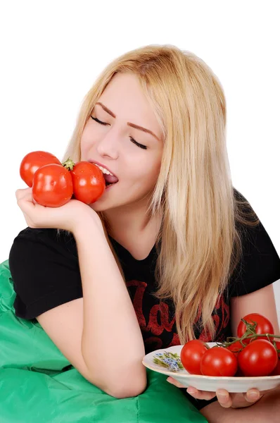 Κορίτσι με ντομάτες — Φωτογραφία Αρχείου
