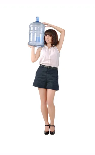 Menina segurando uma garrafa de plástico — Fotografia de Stock