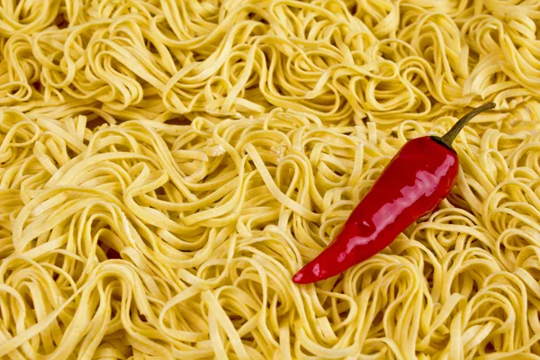 Noodles and red chili — Stock Photo, Image