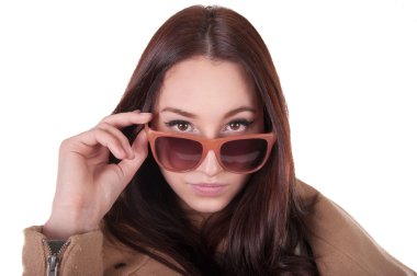 studio moda vurdu: kahverengi ceketli güzel kız