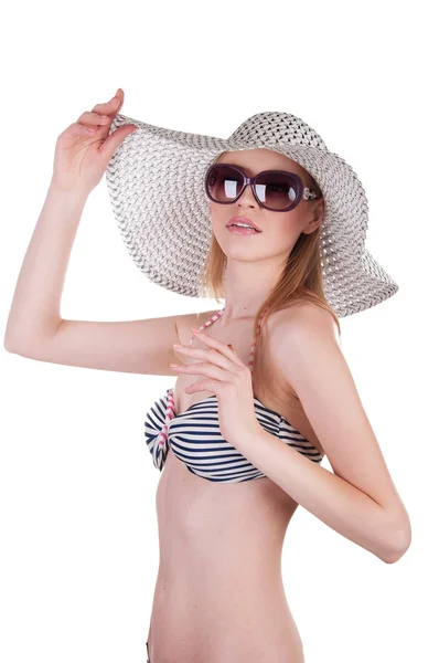 Hermosa chica en traje de baño, gafas y sombrero —  Fotos de Stock