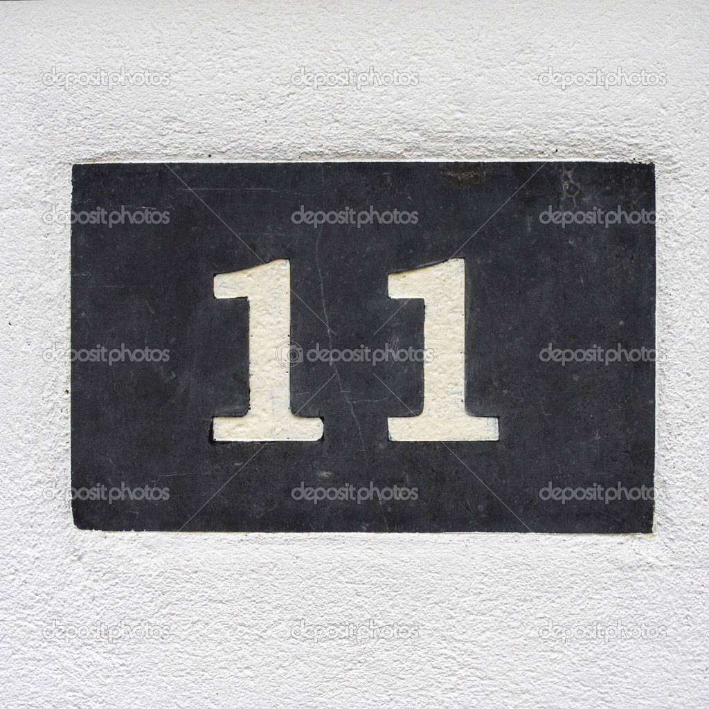 Дом Номер 11 Стоковое Фото ©papparaffie 23197828
