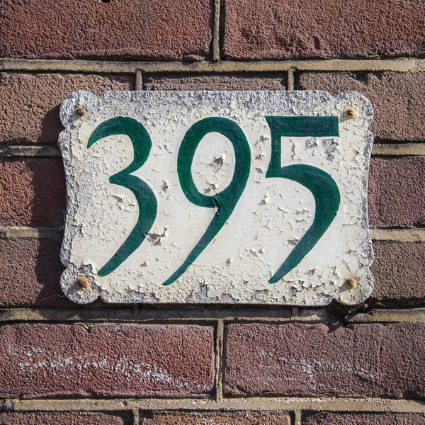 家の番号は 395 — ストック写真