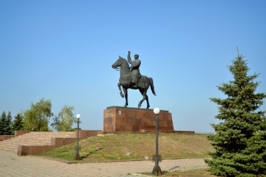 bir at voroshilov için anıt!