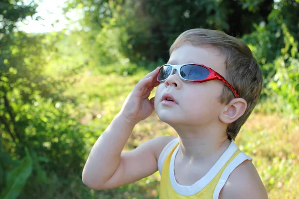 erkek güneş gözlüğü