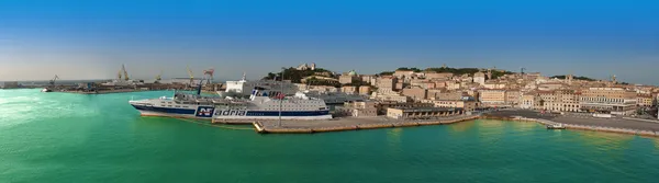 Panorama noktasının ancona, İtalya