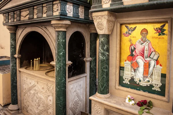 Religious picture in front of a church in Corfu, Greece — Stock Photo, Image