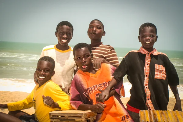 Lachende kinderen in senegal, Afrika — Stockfoto