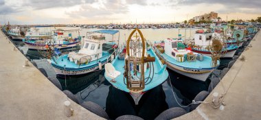 Balıkçılık Tekne liman Larnaka