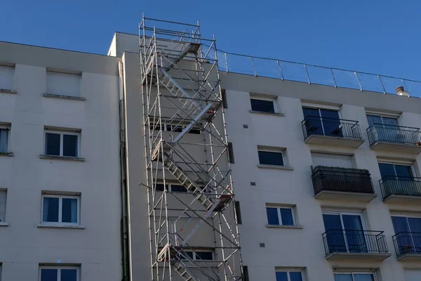 Scaffolding Installed Facade Building — Stock Photo, Image