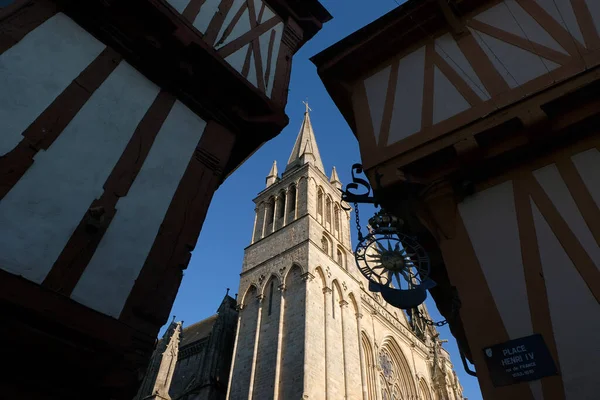 Saint Pierre Vannes Katedrali Iki Yarı Keresteli Arasında — Stok fotoğraf