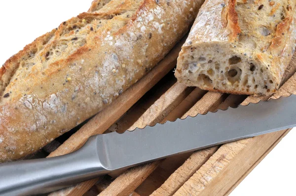 Baguettes Pan Francés Incluyendo Corte Una Tabla Pan Con Cuchillo —  Fotos de Stock