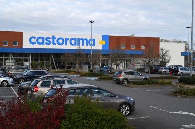 Vannes, Brittany 'deki Castorama DIY mağazası 