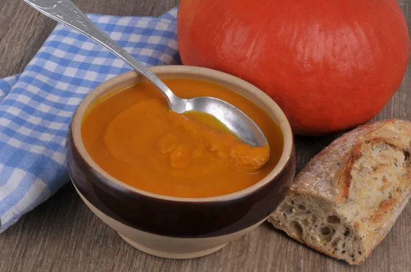 Bowl Pumpkin Soup Spoon Its Ingredients Bread Close — Stock Photo, Image