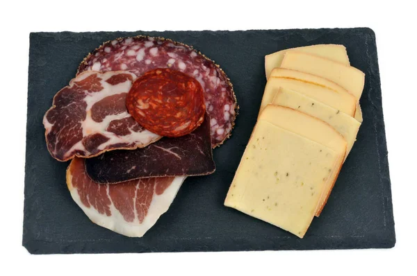 Sortiment Aufschnitt Und Käsescheiben Für Ein Raclette Auf Weißem Hintergrund — Stockfoto