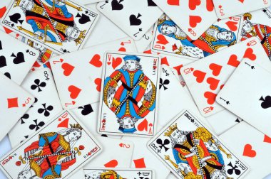 Loose spread out playing cards game