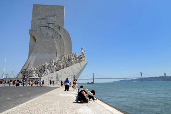 Padrao Dos Descobrimentos Ponte Suspensa Abril Lisboa — Fotografia de Stock