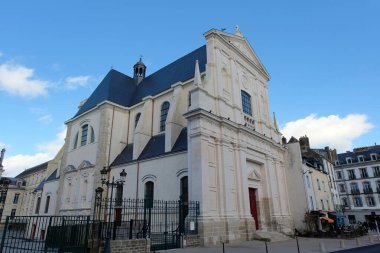 Vannes, Brittany 'deki Saint-Yves Kilisesi.