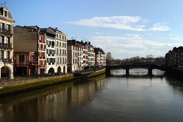 Quai Galuperie Long Rivière Nive Bayonne — Photo