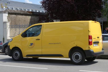 La Poste van in France