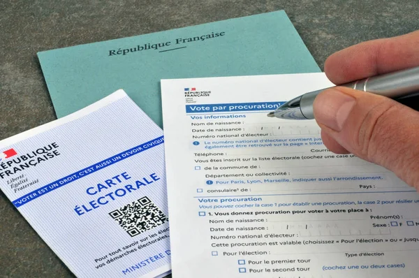 Заповніть Французький Документ Проксі Голосування — стокове фото
