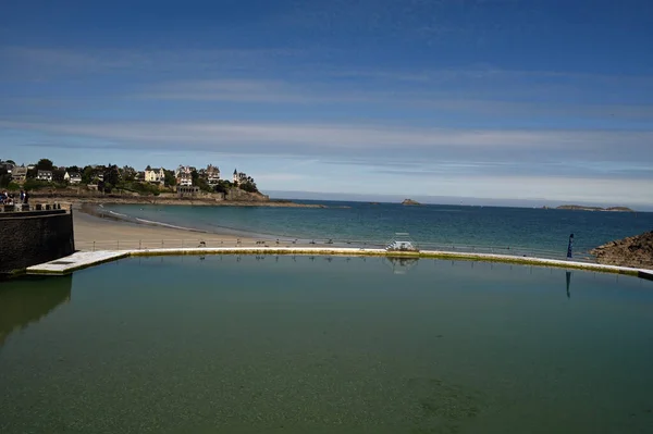 Meerwasserschwimmbecken Auf Der Promenade Des Allies Dinard — Stockfoto