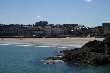 Brittany 'deki Dinard Ecluse plajı 