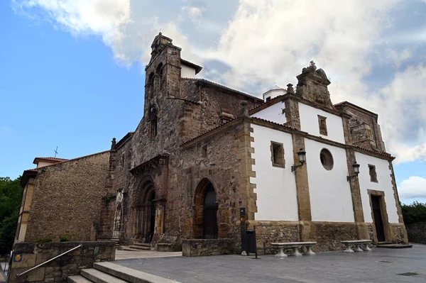 Iglesia Los Padres Franciscanos Ciudad Aviles España — Foto de Stock