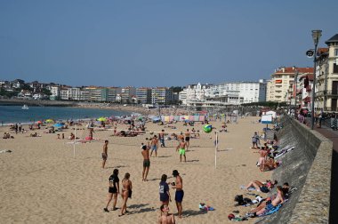 Saint-Jean-de-Luz 'un Büyük Plajı Yazın 