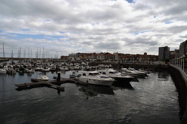 Marina Cidade Gijon Espanha — Fotografia de Stock