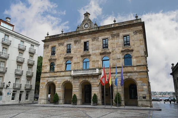 Plaza Belediye Başkanındaki Gijon Belediye Binası — Stok fotoğraf