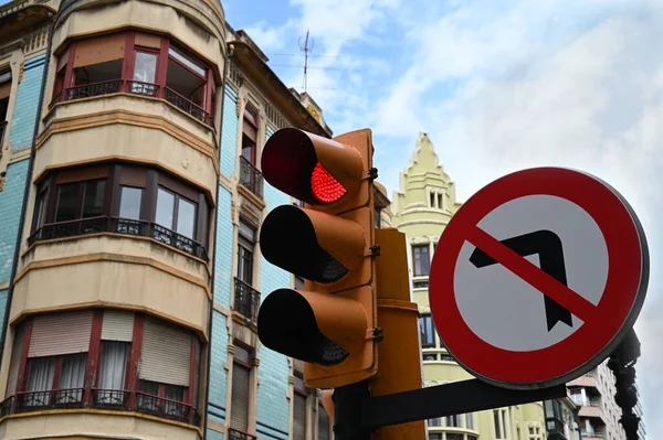 Traffic Sign Prohibiting Turning Left Next Traffic Light — Stock Fotó
