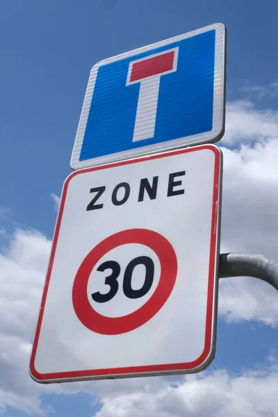Franse Verkeerstekens Die Een Zone Een Doodlopende Weg Aangeven — Stockfoto
