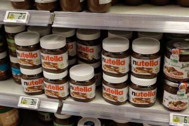 Jars of Nutella on a supermarket shelf