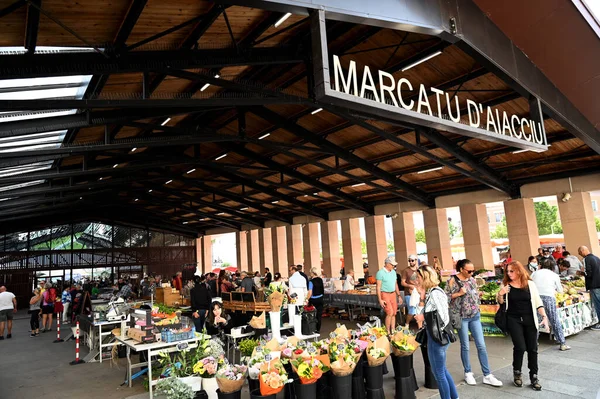 Рынок Аяччо Корсике — стоковое фото