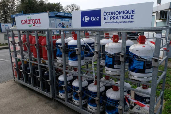 Carrefour Antargaz Energies Gascilinders Opslagrekken — Stockfoto