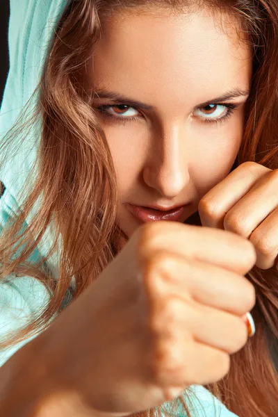 Close up portrait of caucasian woman in boxing stance — Stock Photo, Image