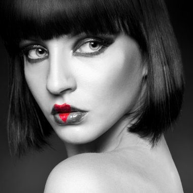 esmer kalp dilinde yazılmış portresi