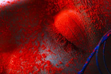 kadın göz neon tozu ile makro fotoğraf