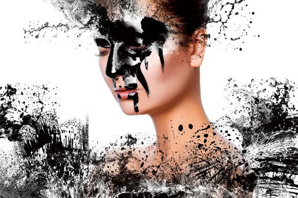 Horizontal photo of sexy woman with paint on face — Stock Photo, Image